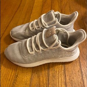 Grey adidas tennis shoes, size 8.5, only worn a few times, great condition